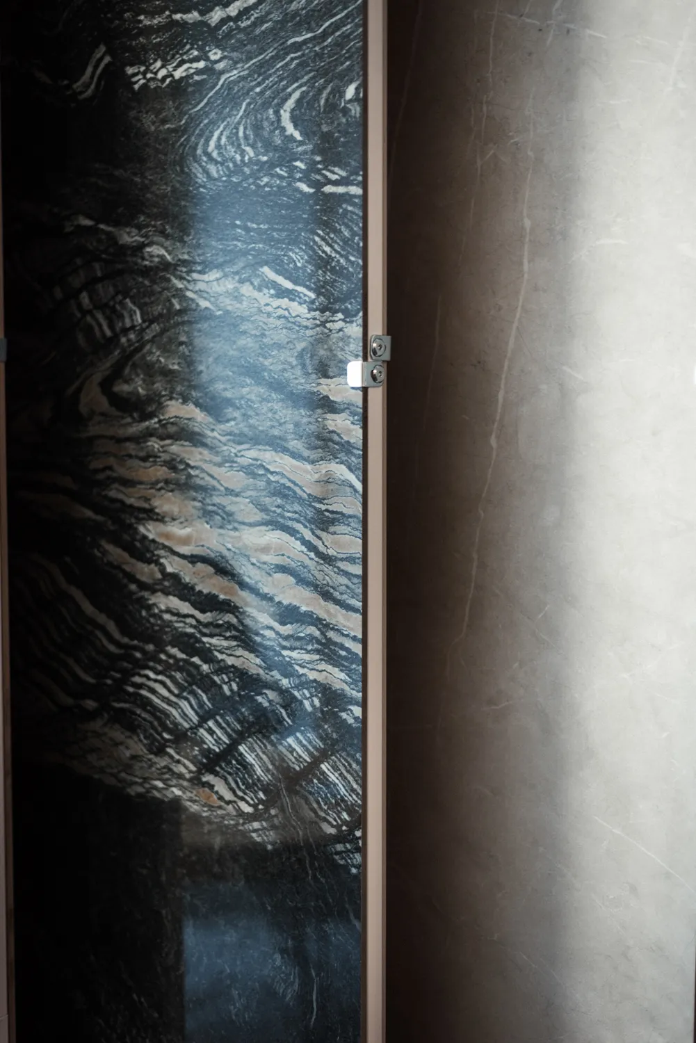 Marmorplatten im Cera-Design