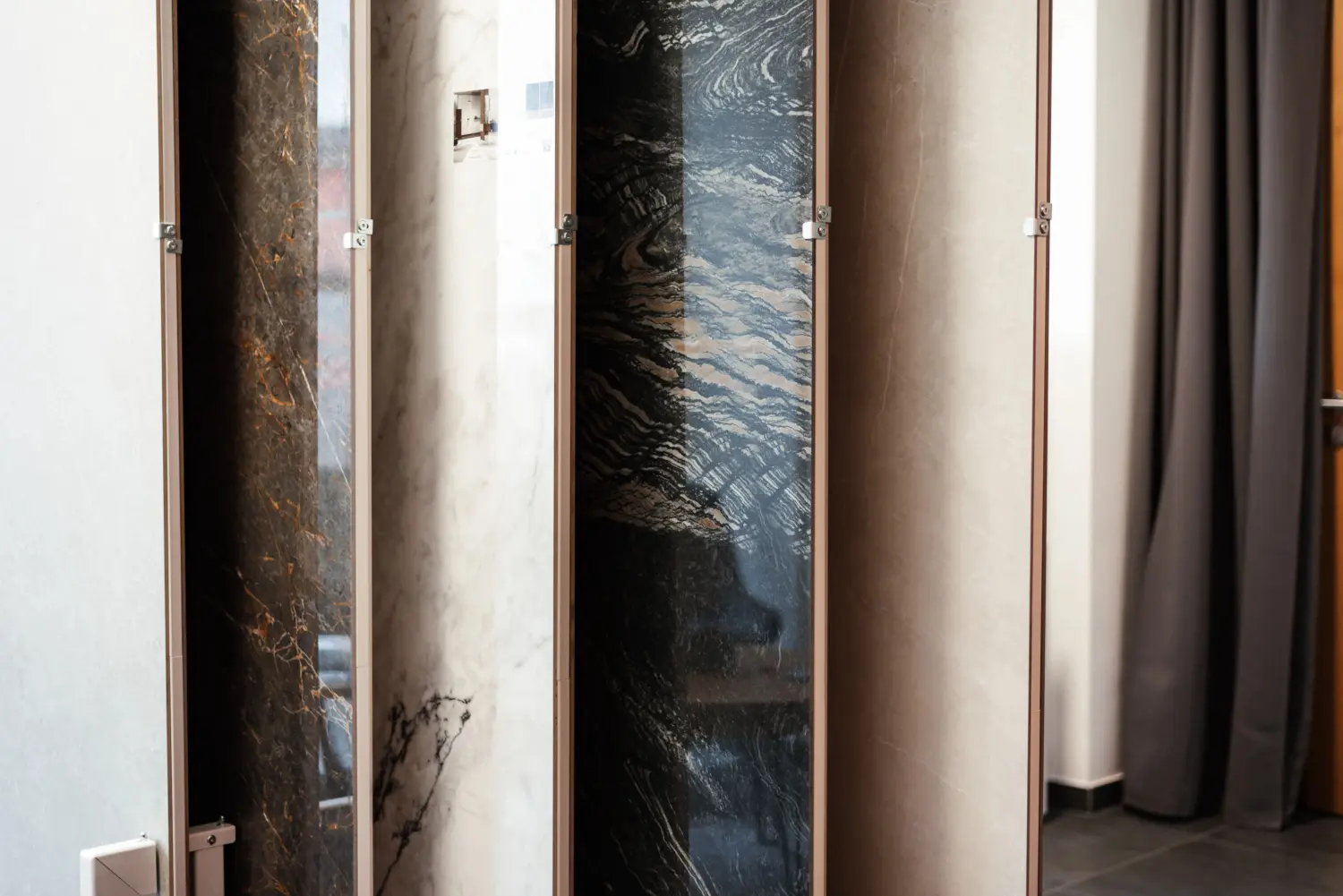 XXL-Fliesen im Cera-Design